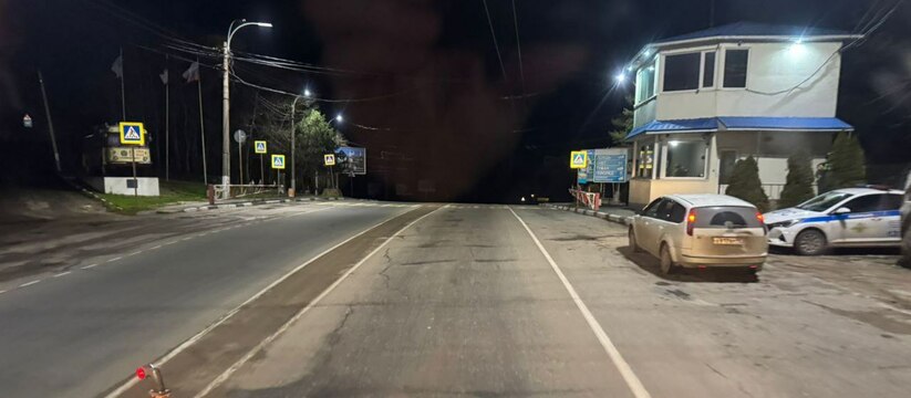 В Крыму дорожники перешли на круглосуточный режим работы из-за ухудшения погоды В связи с резким изменением погодных условий, д...