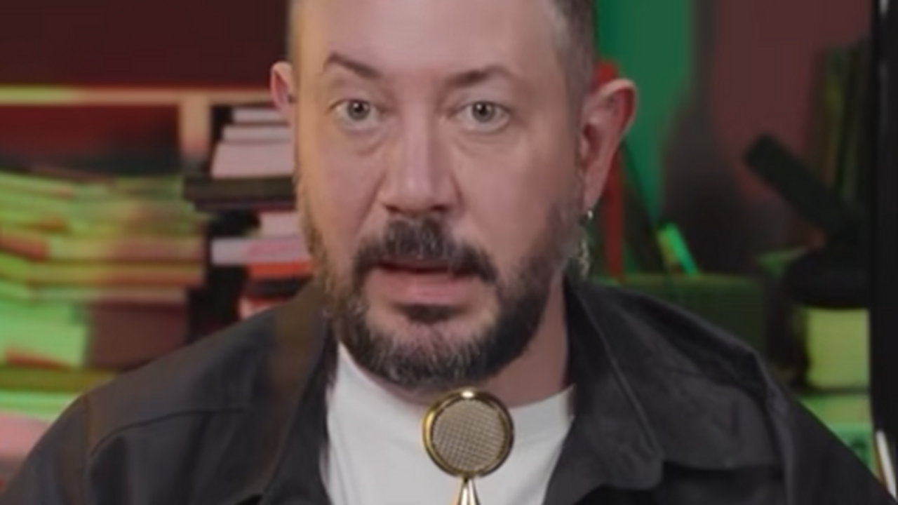 Дизайнер Артемий Лебедев прокомментировал широк...