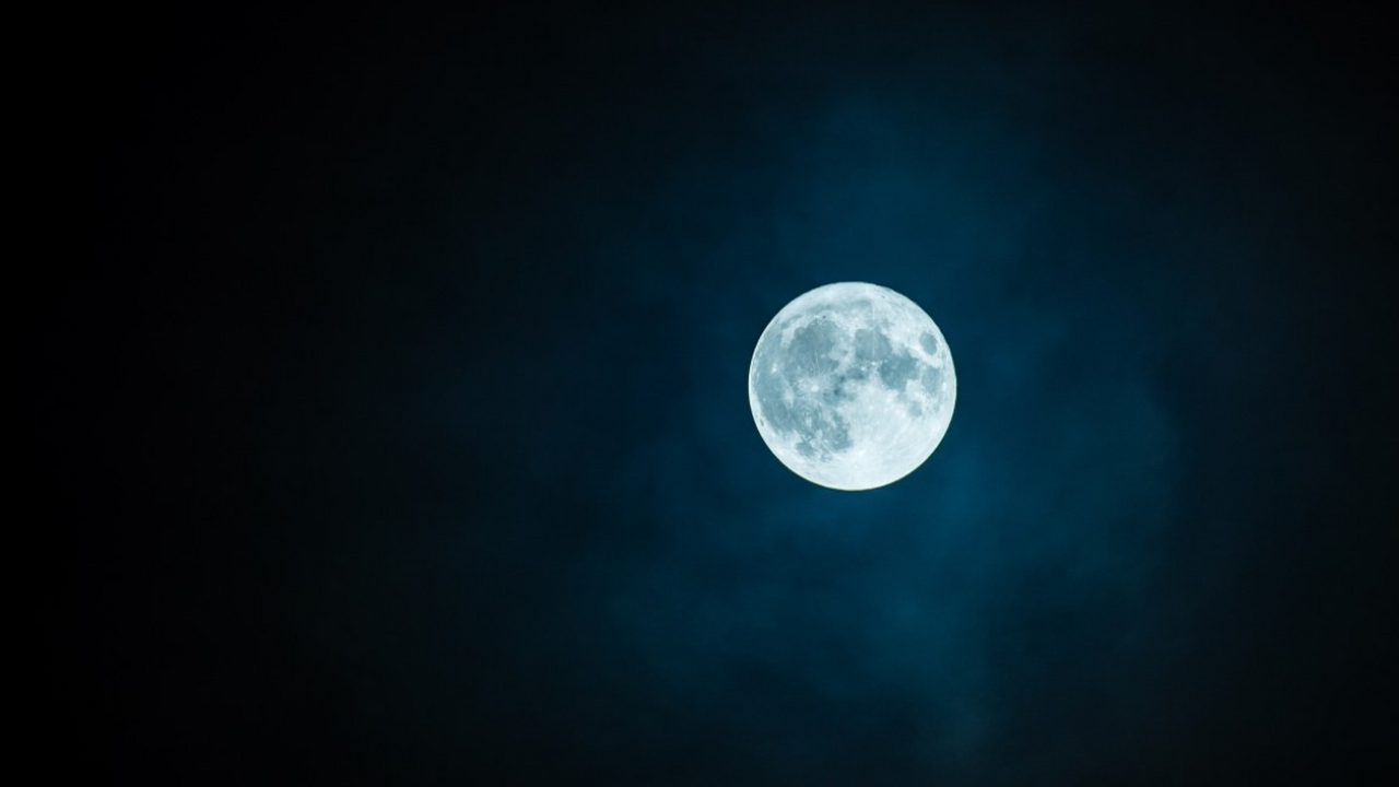 Рядом с Землей есть планета, которая могла стать причиной образования Луны Новое исследование проливает свет на происхожде...