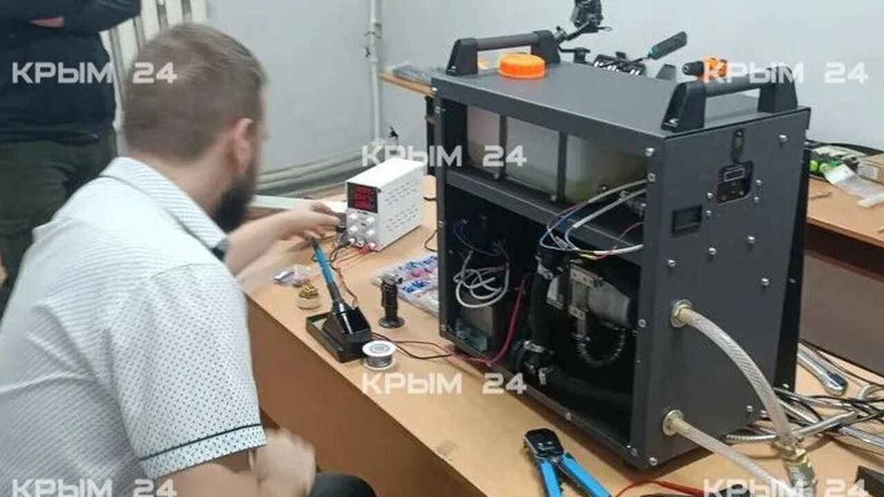 В Крыму представили прототип автономного водона...