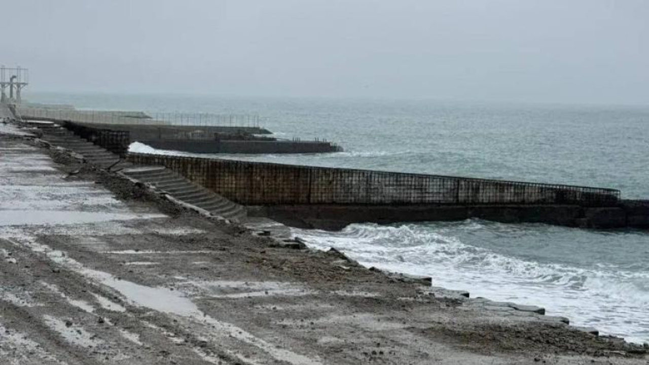 В Ливадии активно готовятся к курортному сезону...