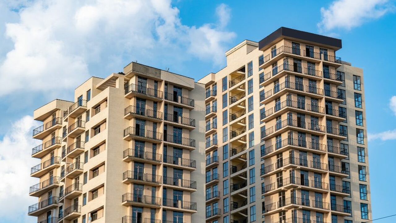 Многие ошибочно полагают, что если квартира офо...