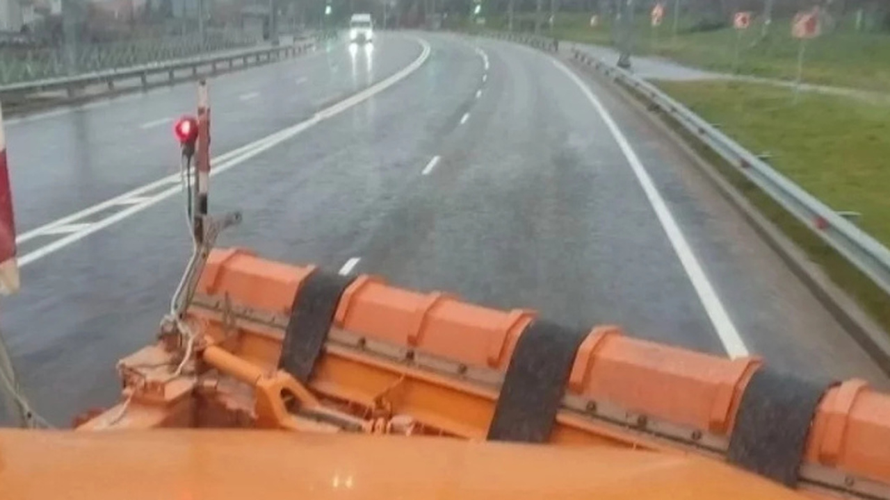 Снег и минусовая температура привели к ухудшени...