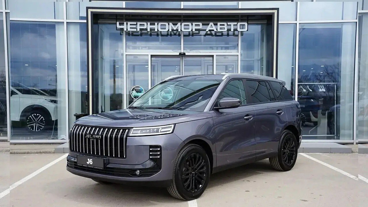 JELAND J6: практичный кроссовер для жизни в Крыму JELAND J6 кроссовер в автосалоне