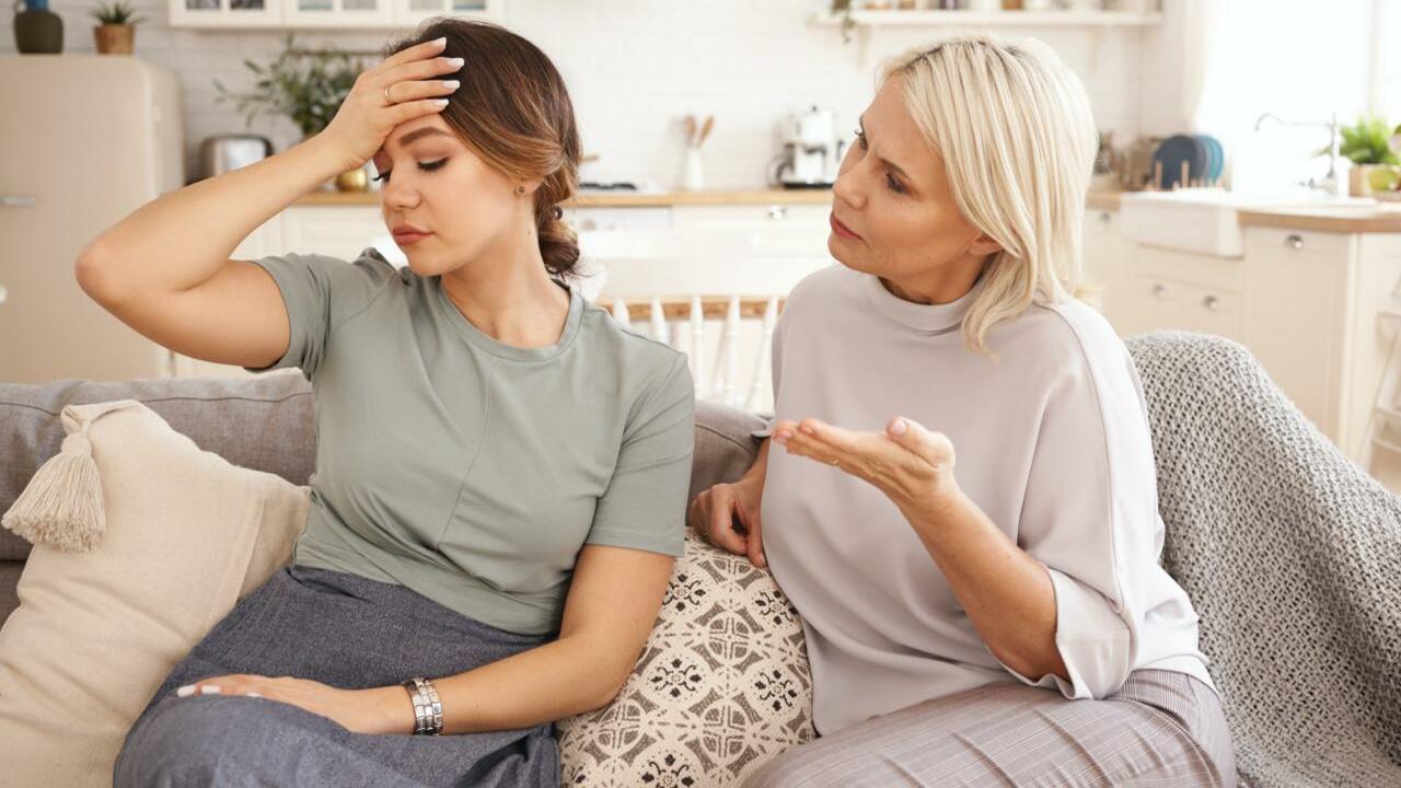 Алина вновь оказалась в неловкой ситуации. Очер...