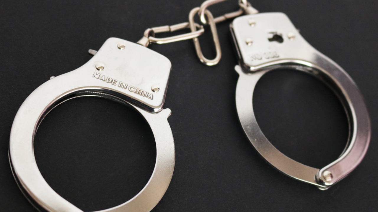 В Тбилиси разразился скандал вокруг местного ро...