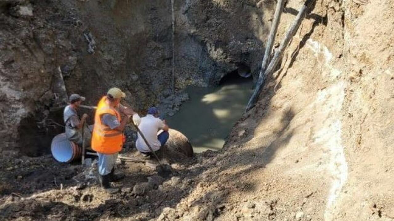 Прокуратура через суд добивается ремонта водово...