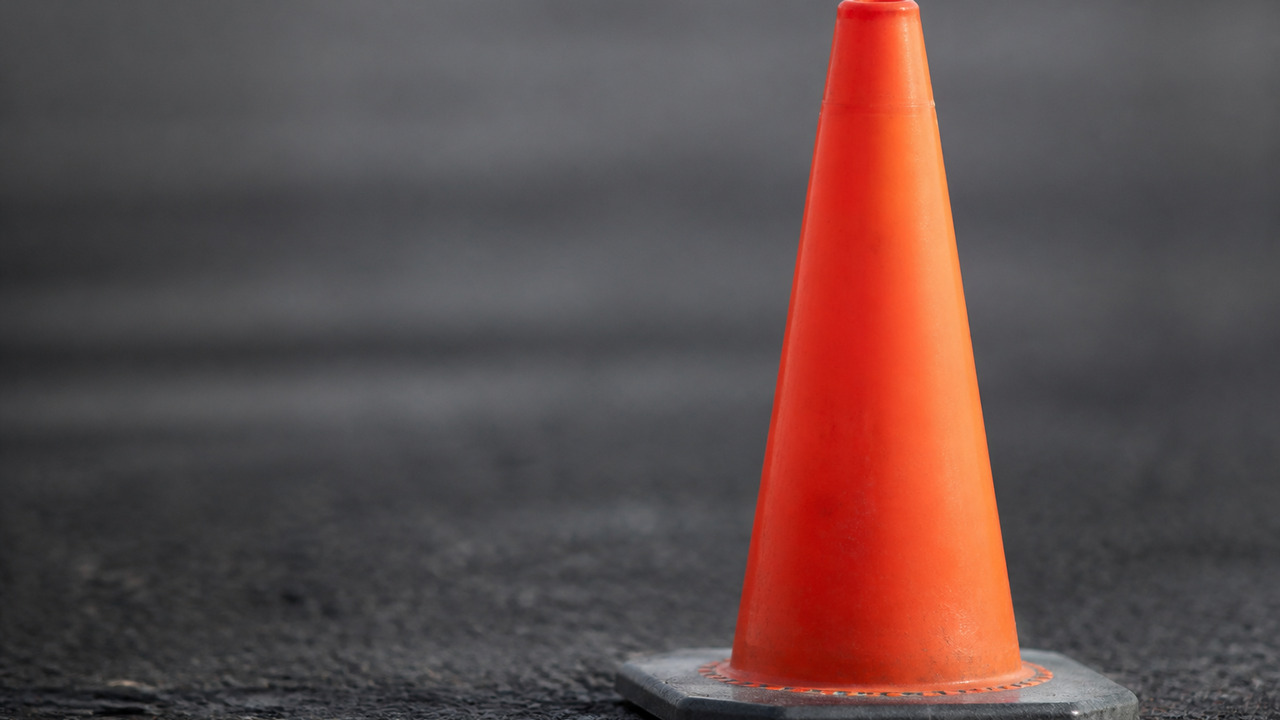 В Крыму 41 АЗС продаёт Аи-95 без ограничений В Крыму 41 АЗС продаёт бензин Аи-95 без огранич...