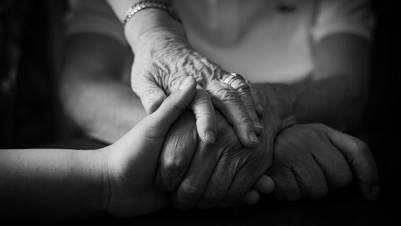 Британка Дэйзи Тейлор, отметившая 105-летие, по...