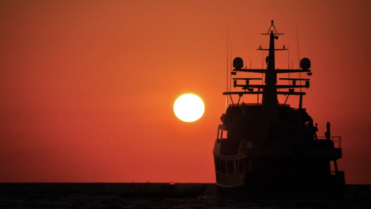 Во время осмотра одного из судов специалисты об...