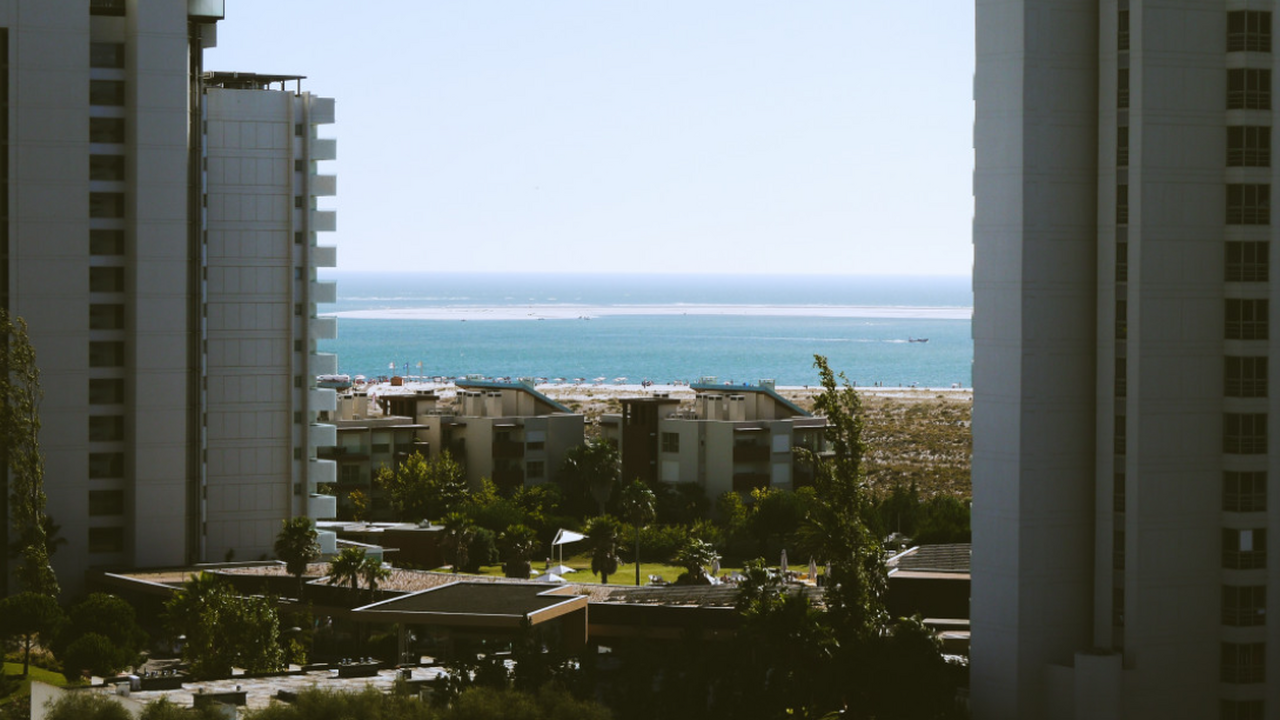 Специалист по недвижимости Елена Овчинникова сч...