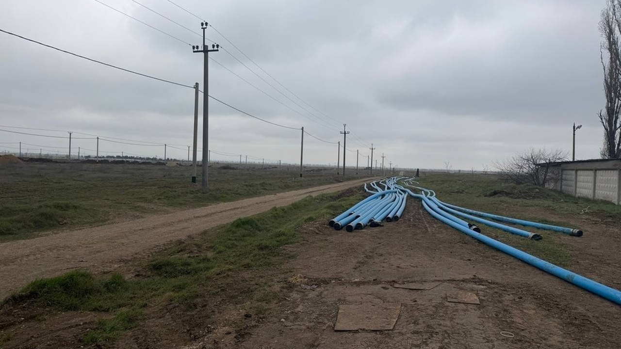 В Симферопольском районе Крыма ведётся строител...