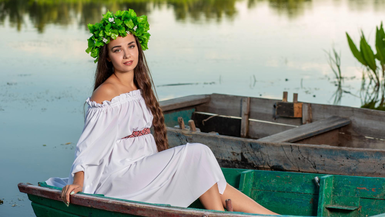 Имя Алла, некогда одно из самых распространенны...