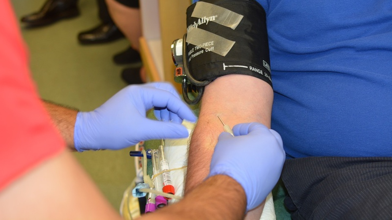 Крым пополнил ряды Почетных доноров России За прошедший месяц 14 жителей Республики Крым п...