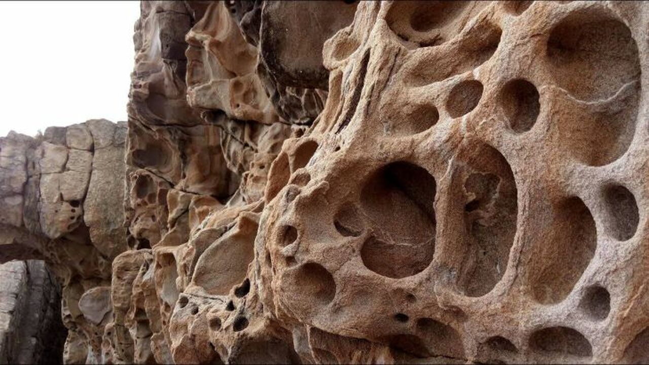 Крымский кемпинг "Сырные скалы" ожидает масштаб...