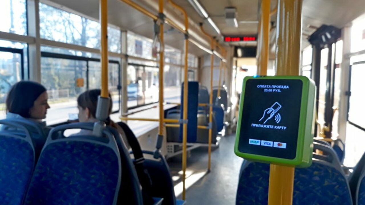 В Симферополе уже шесть лет наблюдается необычн...