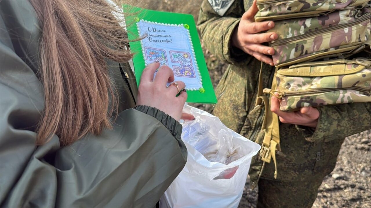 Накануне Дня защитника Отечества из Крыма на пе...