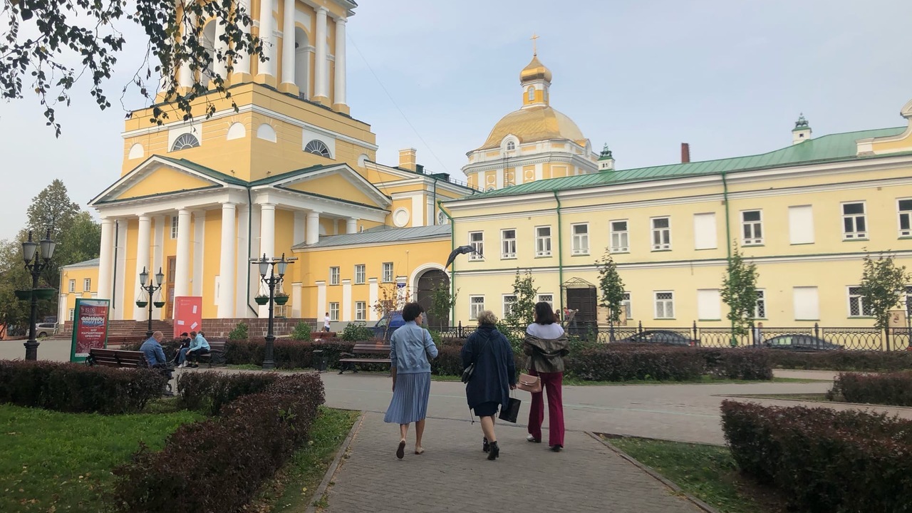 Месяц может принести представителям знака удачу...