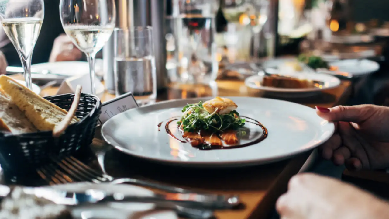 Кетогенная диета повышает кровоснабжение мозга на 22% у пожилых людей Исследования показали, что высокожировая, миним...