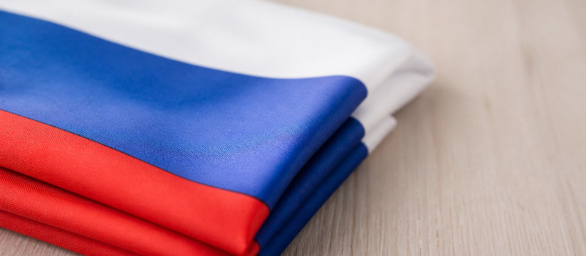 Симферопольские приставы пробежали 10 км по памятным местам в честь Дня флага Сотрудники ГУФССП по Крыму и Севастополю провел...