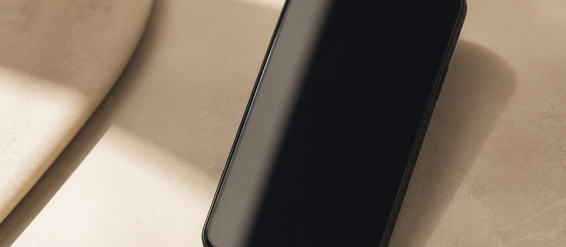 В сети показали рендеры iPhone к 20-летию серии В сети появились рендеры юбилейного iPhone к 20...
