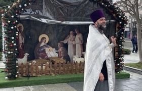 Рождественский вертеп украсил главную площадь С...