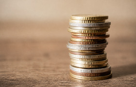 Крым нарастил соцвыплаты на 50% — почти 13 млрд...