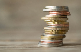 Опрос: 74% работающих крымчан доверяют коллегам